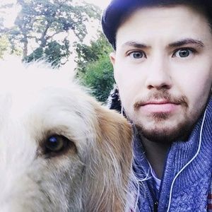 Meet your Posher, Henry